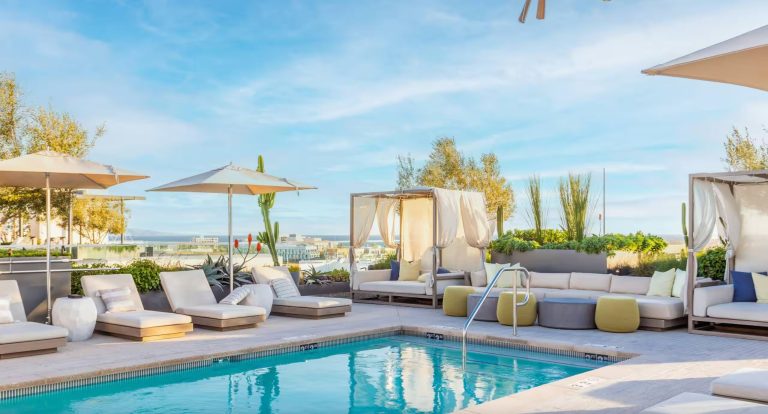 The Best Airbnbs in Santa Monica for a Laid-Back, Beachside Stay