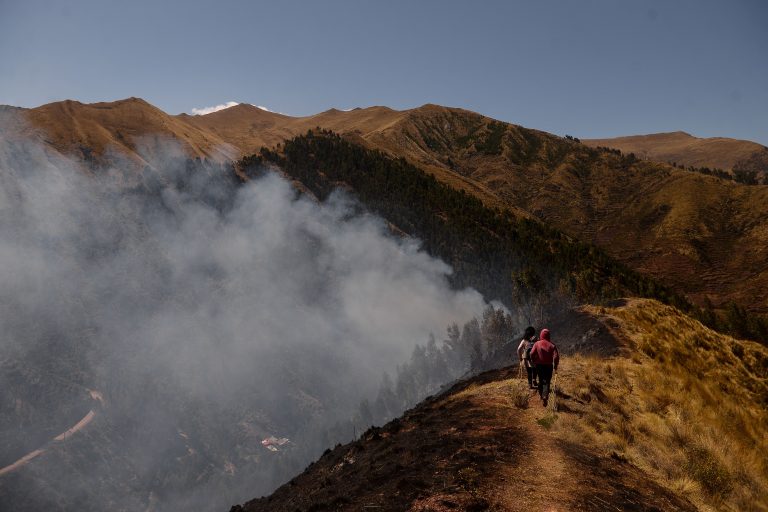 Wildfires Are Sweeping Across Peru’s Cusco Region: What Travelers Should Know